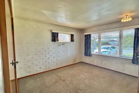 Photo of property in 15 Wycliffe Street, Onekawa, Napier, 4110