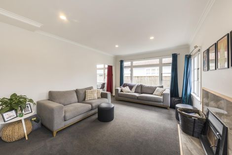 Photo of property in 36 Botanical Road, Takaro, Palmerston North, 4412