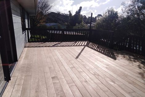 Photo of property in 11 Arde Place, Massey, Auckland, 0614