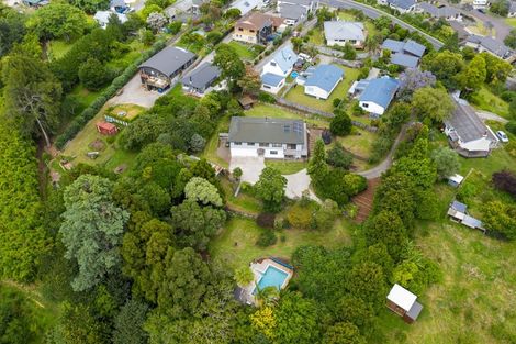 Photo of property in 33 Waikite Road, Welcome Bay, Tauranga, 3112