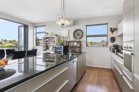 Photo of property in Wilk Heights, 8/8 Wilk Lane, Browns Bay, Auckland, 0630