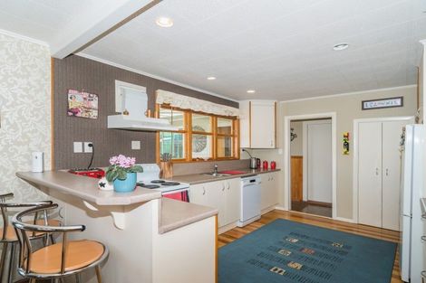 Photo of property in 10 Henare Street, West End, Palmerston North, 4412