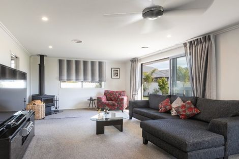 Photo of property in 2/16 Dune View Drive, Mangawhai, 0505