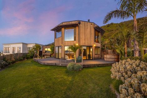 Photo of property in 14 Wilson Way, Waikanae, 5036