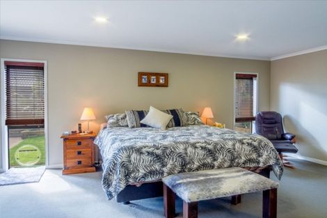 Photo of property in 2 Ohuirehe Road, Coastlands, Whakatane, 3120