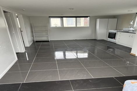 Photo of property in 41 Thornlow Street, Glendene, Auckland, 0602