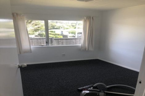 Photo of property in 57 Woodside Road, Massey, Auckland, 0614