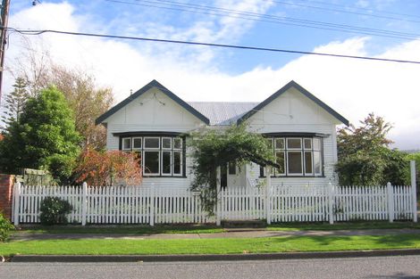 Photo of property in 497 Riverside Drive, Fairfield, Lower Hutt, 5011
