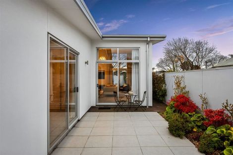 Photo of property in 8 Koromiko Street, Saint Martins, Christchurch, 8022