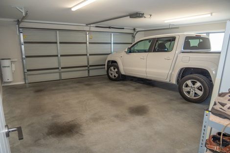 Photo of property in 116 Stratford Drive, Cable Bay, 0420