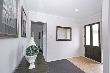 Photo of property in 16 Gambia Grove, Flagstaff, Hamilton, 3210