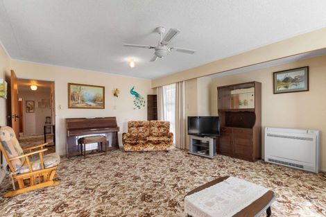 Photo of property in 21a Cargill Avenue, Feilding, 4702