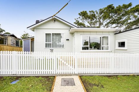 Photo of property in 29 Dorset Avenue, Westown, New Plymouth, 4310