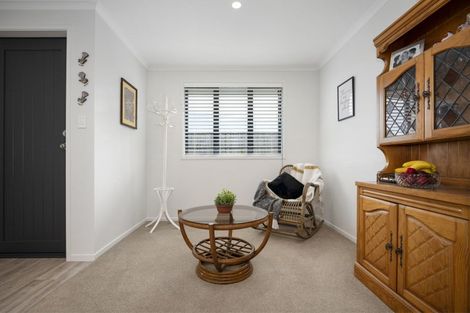 Photo of property in 72 Sentinel Avenue, Omokoroa, 3114