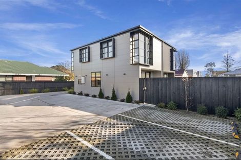 Photo of property in 2/68 Barbour Street, Waltham, Christchurch, 8011
