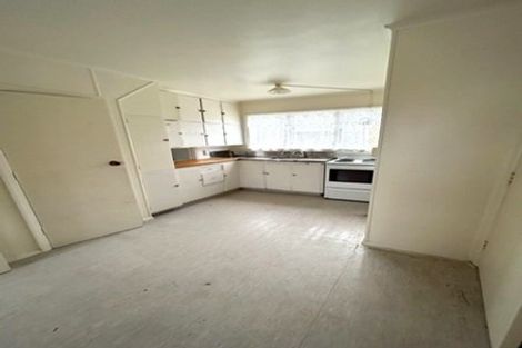 Photo of property in 27-33 Cheshire Street, Cannons Creek, Porirua, 5024