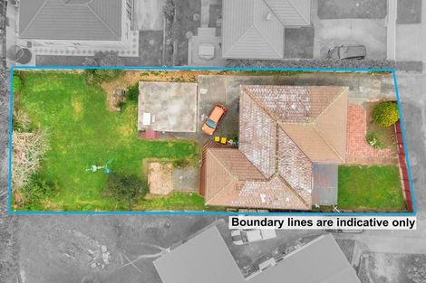 Photo of property in 24 Finlow Drive, Te Atatu South, Auckland, 0610