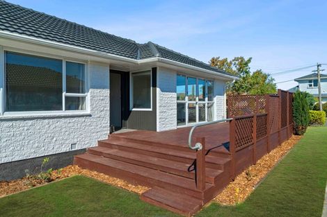 Photo of property in 6 Ariel Place, Aranui, Christchurch, 8061