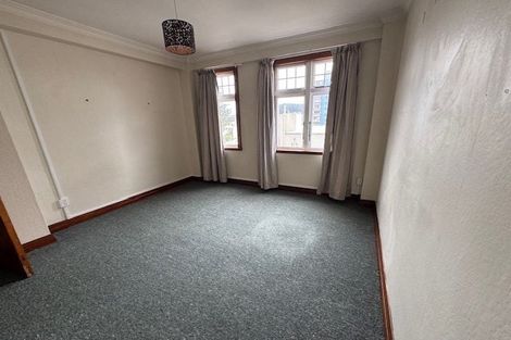 Photo of property in Elms Court Flats, 5/367 The Terrace, Te Aro, Wellington, 6011