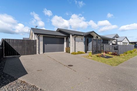 Photo of property in 86 Franks Way, Papamoa Beach, Papamoa, 3118