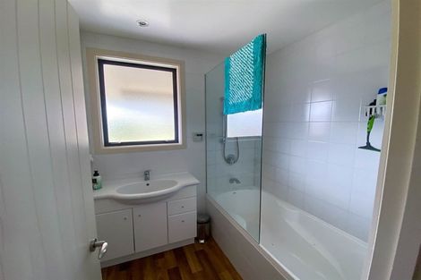 Photo of property in 103 Cashmere Bay Road, Moana, 7875