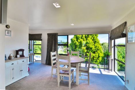 Photo of property in 15 Normand Place, Richmond Heights, Taupo, 3330