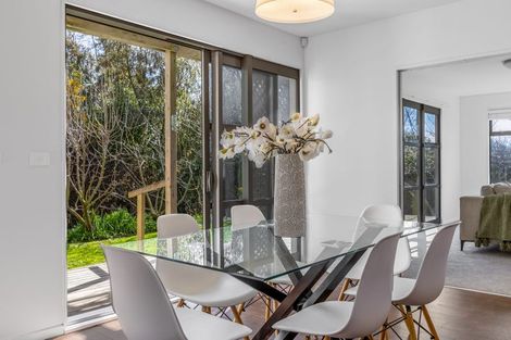 Photo of property in 132 Port Hills Road, Heathcote Valley, Christchurch, 8022