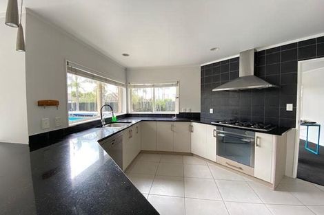 Photo of property in 30 Ben Nevis Place, Northpark, Auckland, 2013
