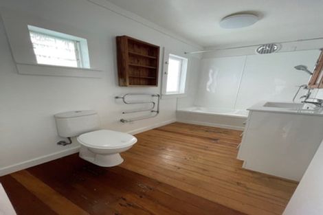 Photo of property in 86 Aroha Avenue, Sandringham, Auckland, 1025