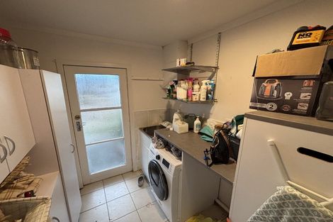 Photo of property in 63 Elliston Crescent, Stanmore Bay, Whangaparaoa, 0932