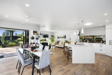 Photo of property in 27 Garvan Glen, Pyes Pa, Tauranga, 3112