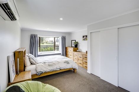 Photo of property in 14 Lamason Street, Greenmeadows, Napier, 4112