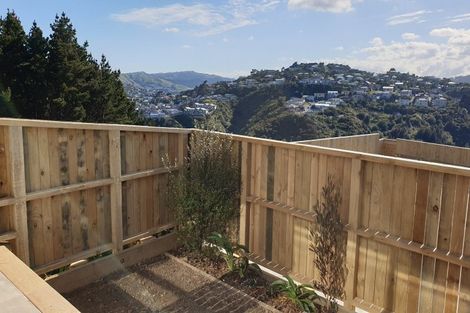 Photo of property in 15/62 Spenmoor Street, Newlands, Wellington, 6037