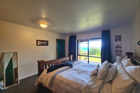 Photo of property in 1702 Colville Road, Amodeo Bay, Coromandel, 3584