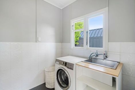 Photo of property in 121 Titirangi Road, New Lynn, Auckland, 0600