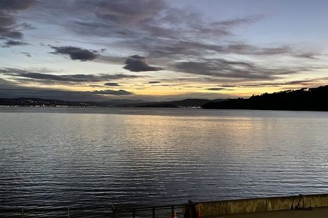 Photo of property in 1/148 Evans Bay Parade, Roseneath, Wellington, 6021