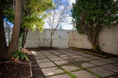 Photo of property in 3/62 Picton Avenue, Riccarton, Christchurch, 8011