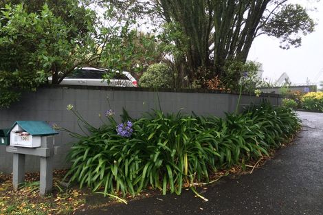 Photo of property in 109a Mokoia Road, Birkenhead, Auckland, 0626