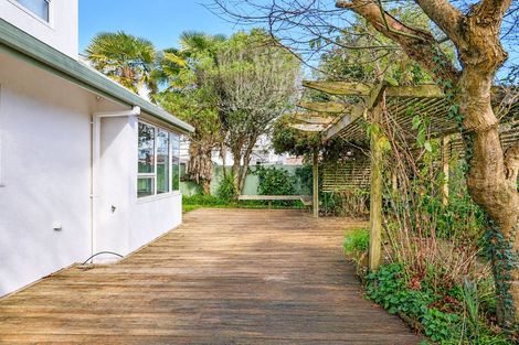 Photo of property in 271a Clarkin Road, Fairfield, Hamilton, 3214