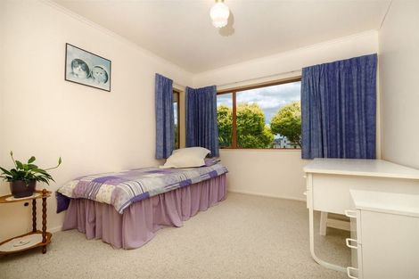 Photo of property in 24 Sunny Crescent, Huapai, Kumeu, 0810