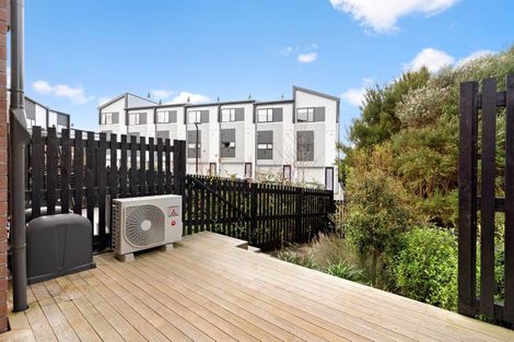 Photo of property in 44e Westgate Drive, Westgate, Auckland, 0614