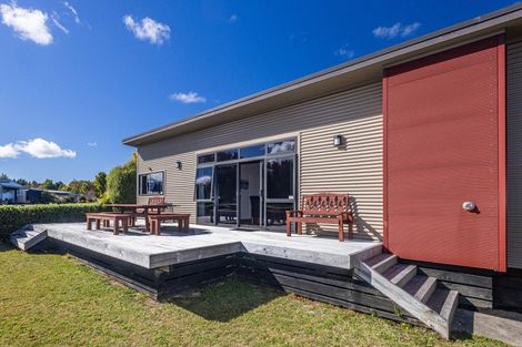 Photo of property in 18 Snowmass Drive, Ohakune, 4625