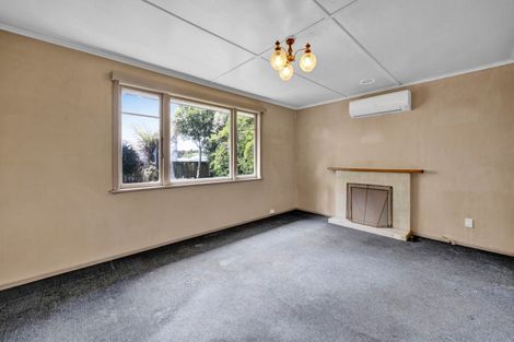 Photo of property in 10 Iredale Road, Hawera, 4610