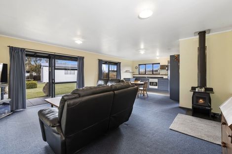 Photo of property in 8 Rea Grove, Turangi, 3334