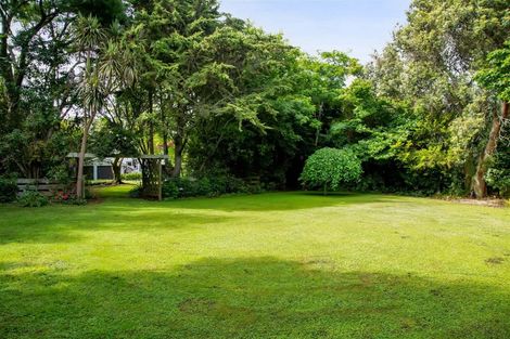 Photo of property in 279 Manutahi Road, Lepperton, New Plymouth, 4372