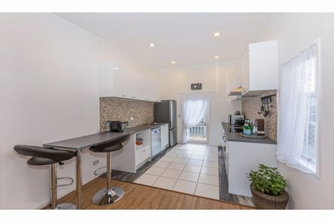 Photo of property in 1/206 Manuka Road, Bayview, Auckland, 0629