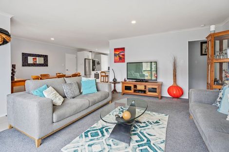 Photo of property in 20 Roderick Place, Onerahi, Whangarei, 0110