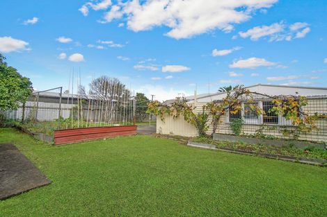 Photo of property in 56 Sheehan Avenue, Papakura, 2110