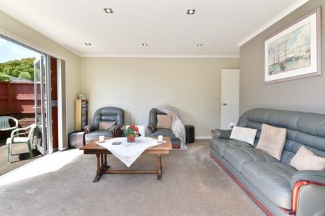 Photo of property in 9 Fingal Way, Gulf Harbour, Whangaparaoa, 0930