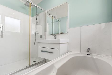 Photo of property in 2/32 Willis Road, Papakura, 2110